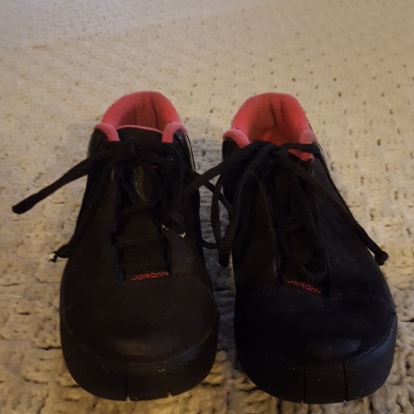 michael jordan athletic shoes